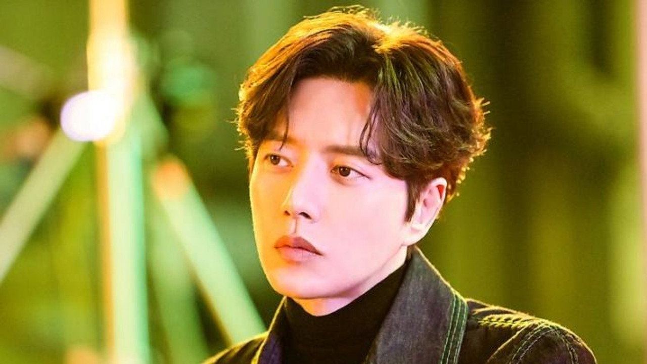 Kkomjjang ma! Dangsini beominiji?!
