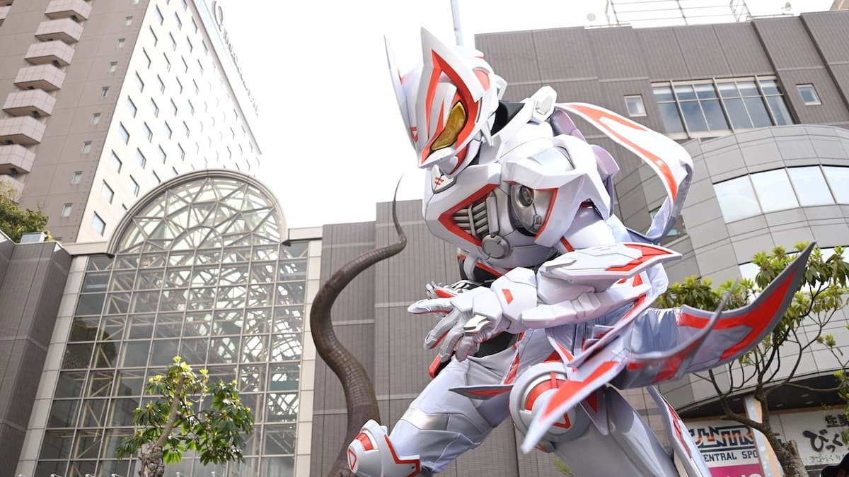Yearning F: The Nine-Tailed White Fox!