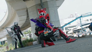 Hagane no Gotodan wa Nani o Nerau no ka